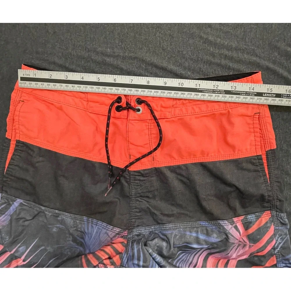 Billabong Lo Tides Mens Board Shorts Orange Black Tropical Palm M127FTLP Size 28